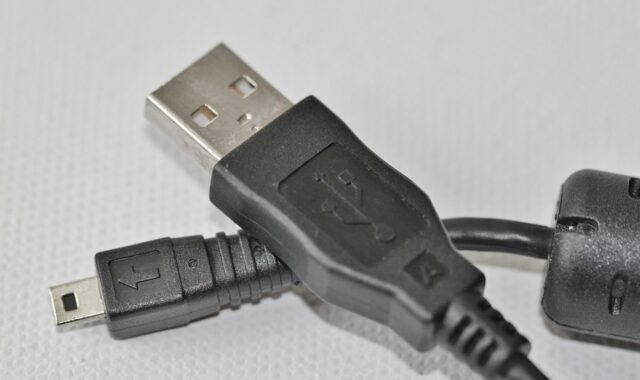 charging cable, cable, usb cable, connection, data cable, usb plug, computer accessories, data transfer, computer, connect, transfer, technology, plug, camera