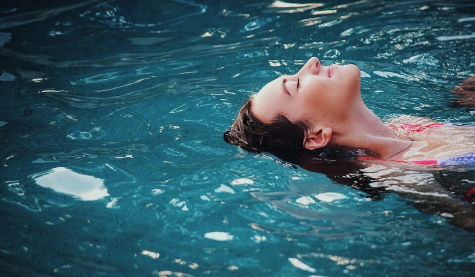 woman, fun, nature, swimming, swimming pool, leisure, person, recreation, relaxing, ripples, summer, swimmer, summer vacation, water, wet, girl, floating, caucasian, blue water