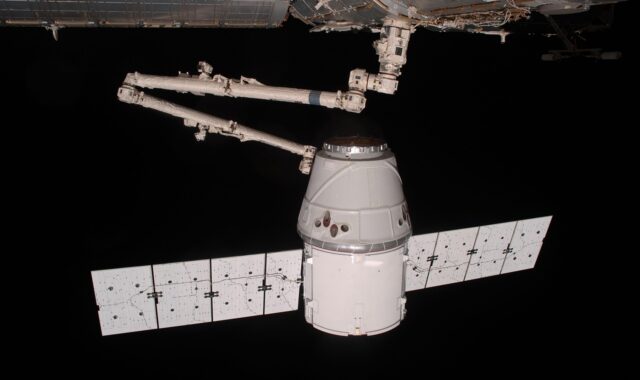 satellite, spacex, aeronautics, nasa, space, science, flight, technology, vehicle, space station, outer space, solar panels, exploration, black technology, black science, black universe, satellite, satellite, spacex, spacex, spacex, spacex, spacex, space station, space station, space station