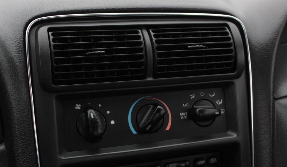 car, interior, dashboard, air conditioning, controls, car wallpapers, buttons, vehicle, automobile, automotive, closeup
