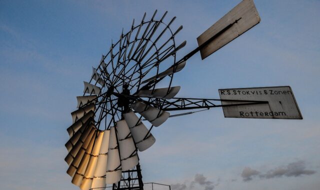 windmill, wind energy, rural, environment, renewable, propeller, ecology, generate, rotate, nature, generator, power, wind, windpump, sky, blue energy