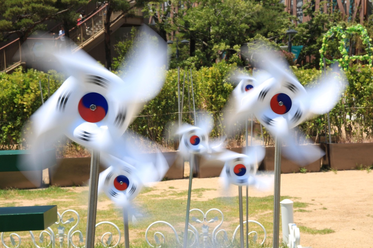 korean flag, korea, pinwheel, rotation, wind, park, republic of korea, korean flag, korea, korea, korea, korea, korea, pinwheel, pinwheel, pinwheel, rotation, rotation