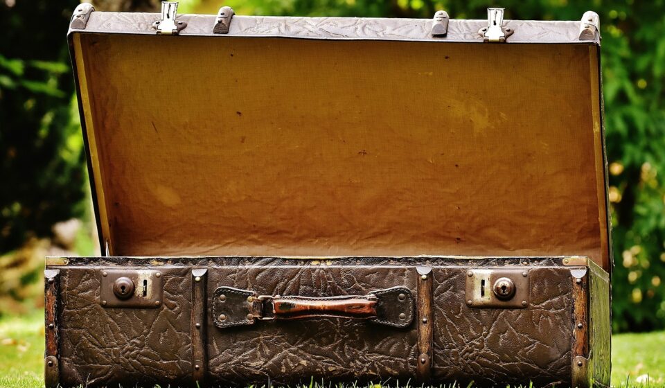 suitcase, antique, leather, old suitcase, junk, generations, suitcase, suitcase, suitcase, suitcase, suitcase, leather, old suitcase, junk