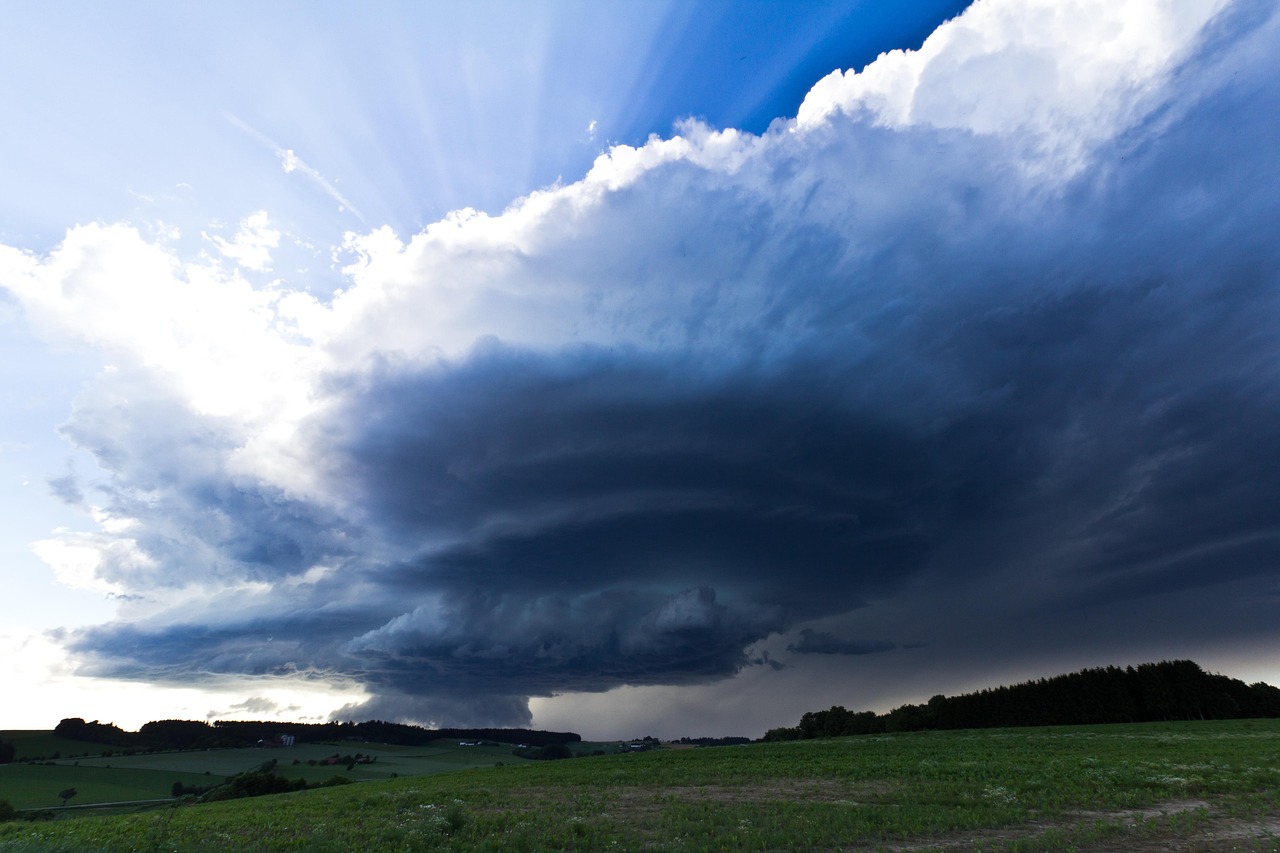 thunderstorm, storm, lp-super cell, super cell, sunbeams, blue, lift plate, mothership, anvil, cumulonimbus, storm hunting, meteorology, thundercloud